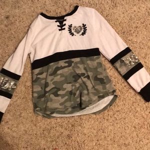Girls long sleeve top